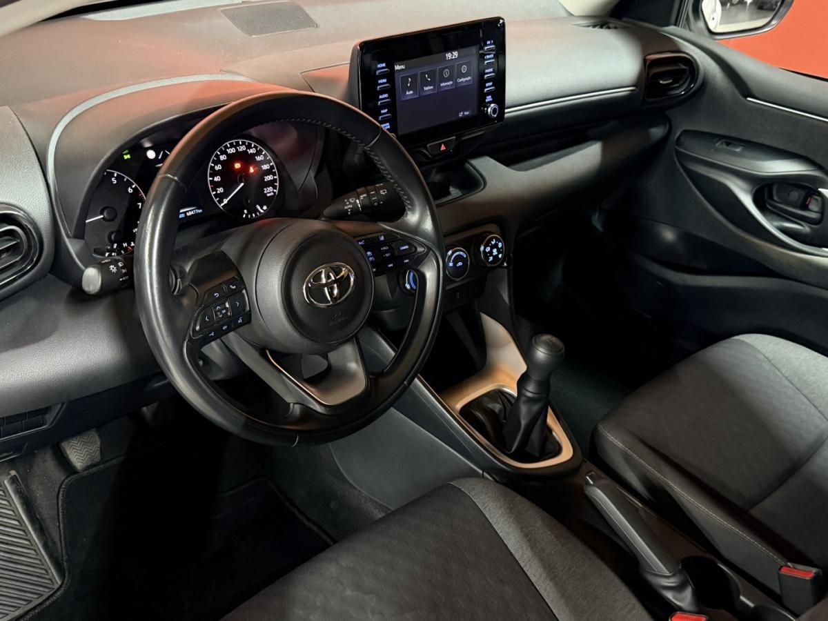 toyota-yaris-2022-gasolina-998cc
