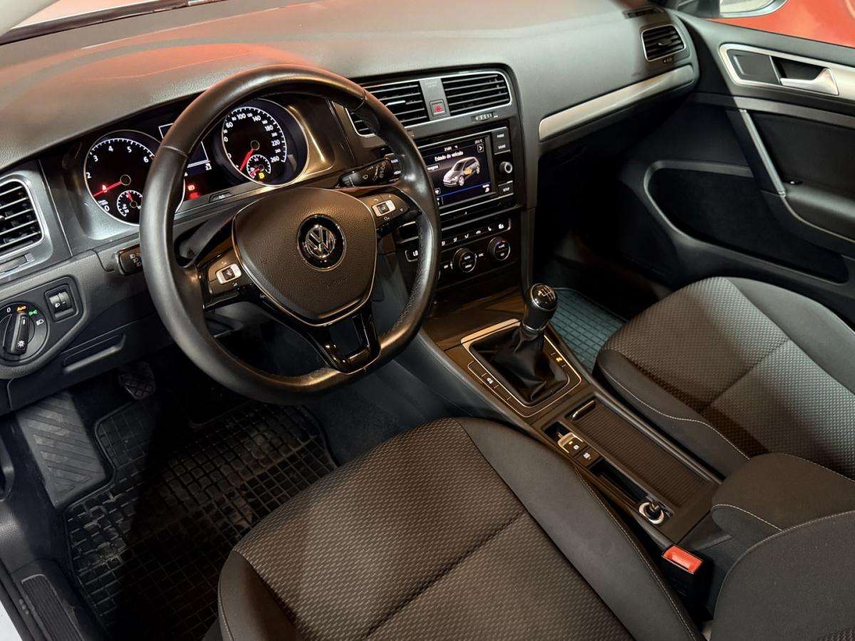 volkswagen-golf-2017-gasolina-999cc