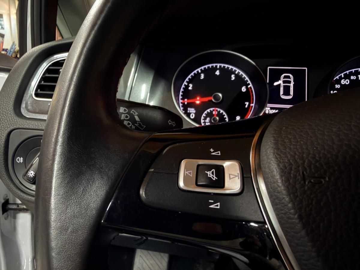 volkswagen-golf-2017-gasolina-999cc