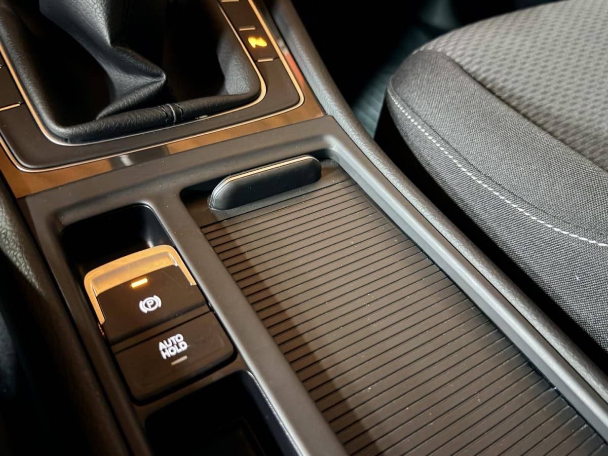 volkswagen-golf-2017-gasolina-999cc