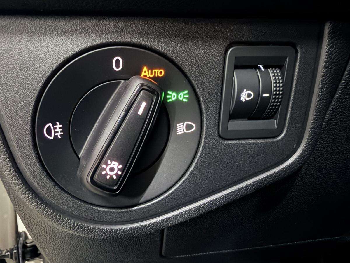 volkswagen-polo-2023-gasolina-999cc