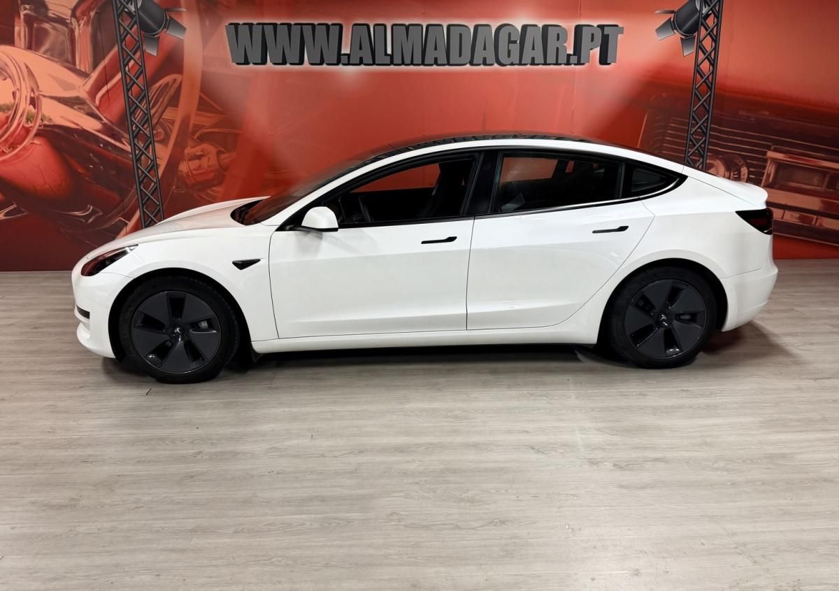 tesla-model-3-2021-eletrico-0cc
