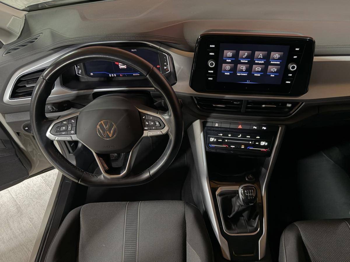 volkswagen-t-roc-2023-gasolina-999cc