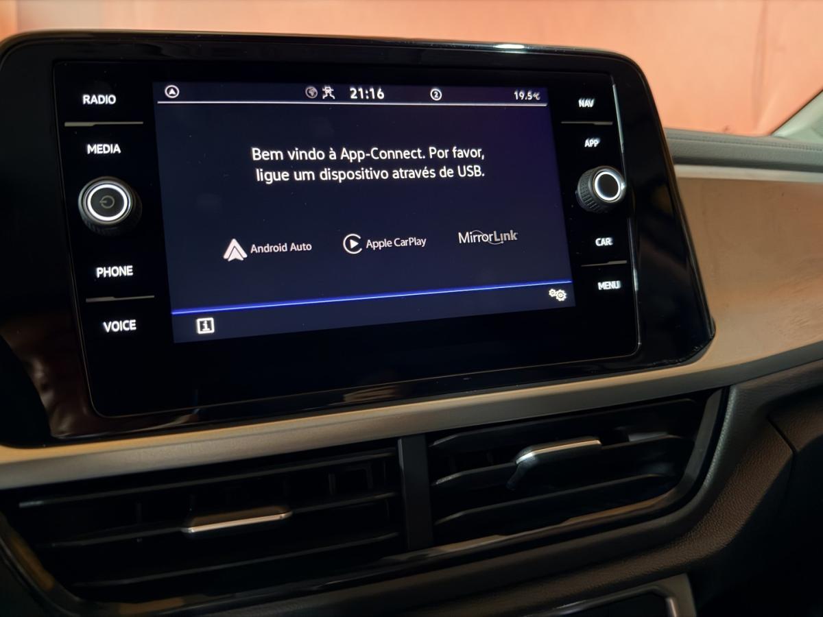 volkswagen-t-roc-2023-gasolina-999cc