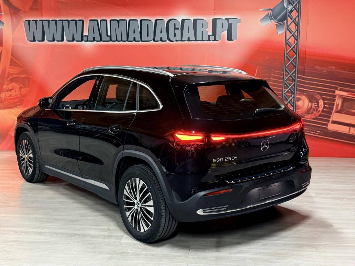 mercedes-benz-eqa-2024-eletrico-0cc
