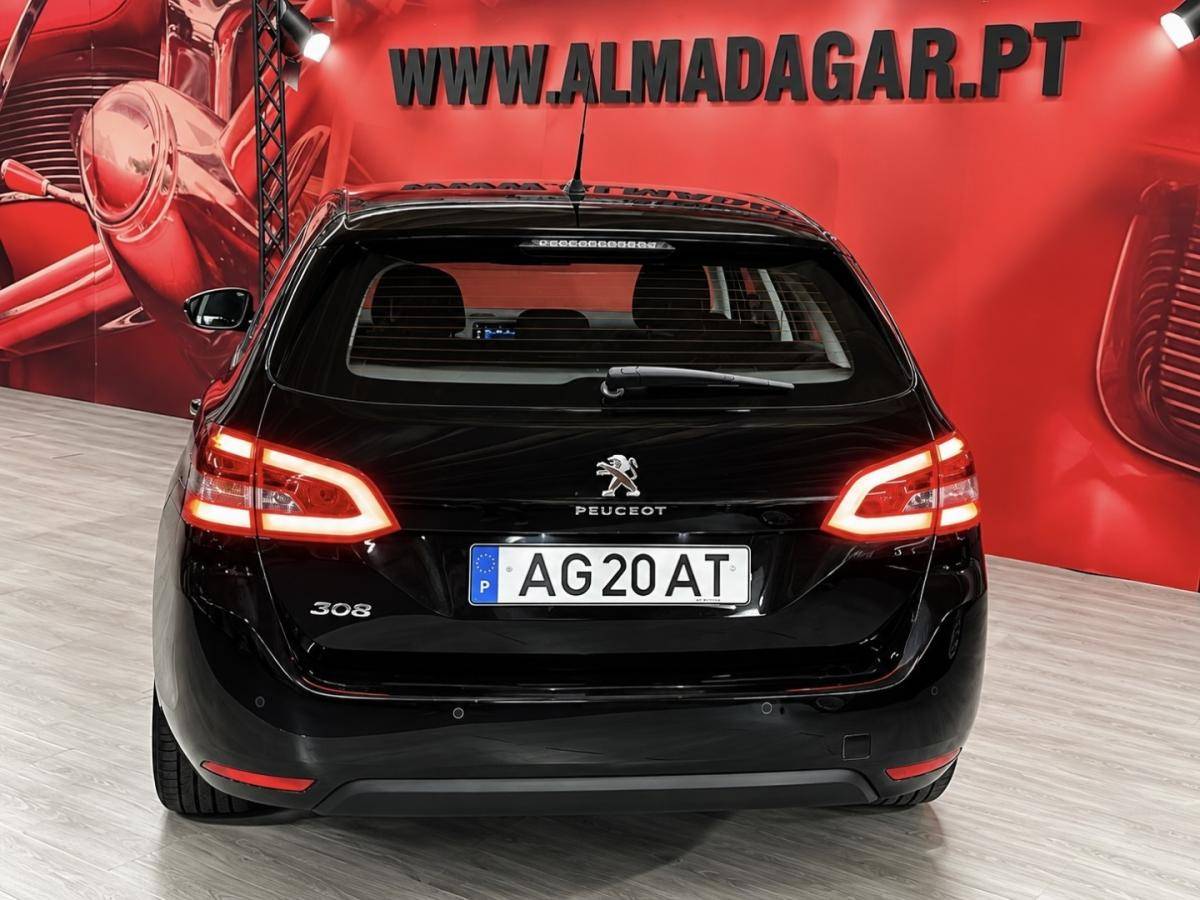 peugeot-308-2021-gasolina-1199cc