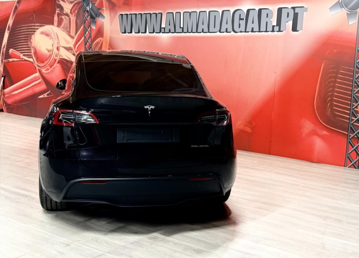 tesla-model-y-2023-eletrico-0cc