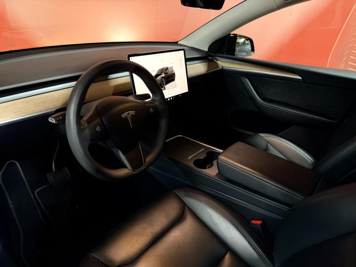 tesla-model-y-2023-eletrico-0cc