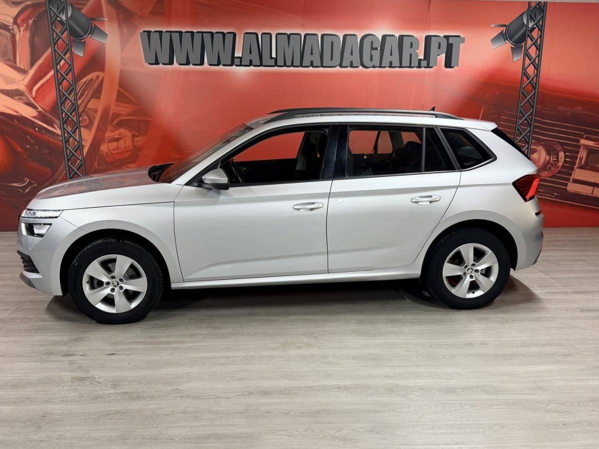 skoda-kamiq-2023-gasolina-999cc