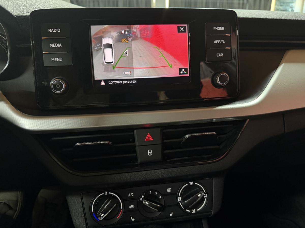 skoda-kamiq-2023-gasolina-999cc