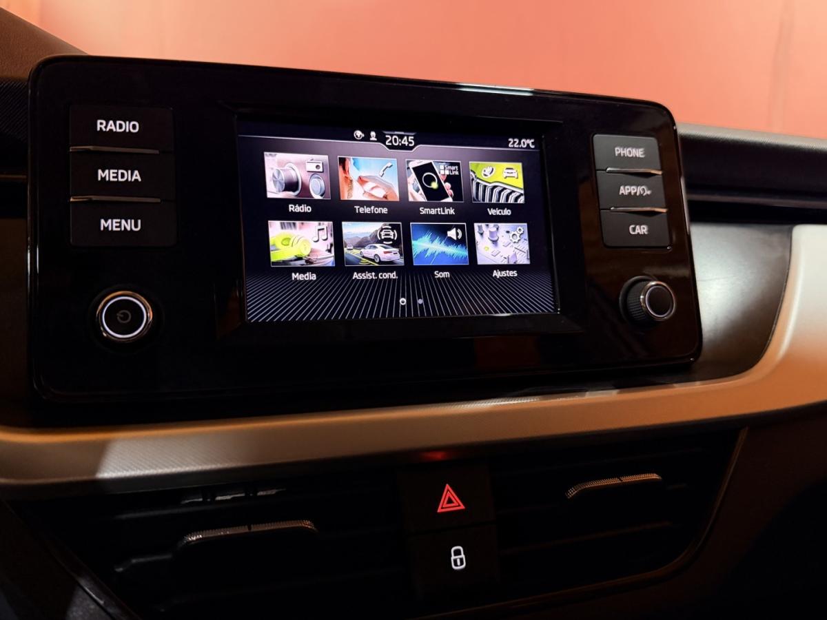 skoda-kamiq-2023-gasolina-999cc