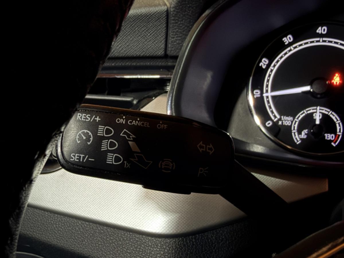 skoda-kamiq-2023-gasolina-999cc