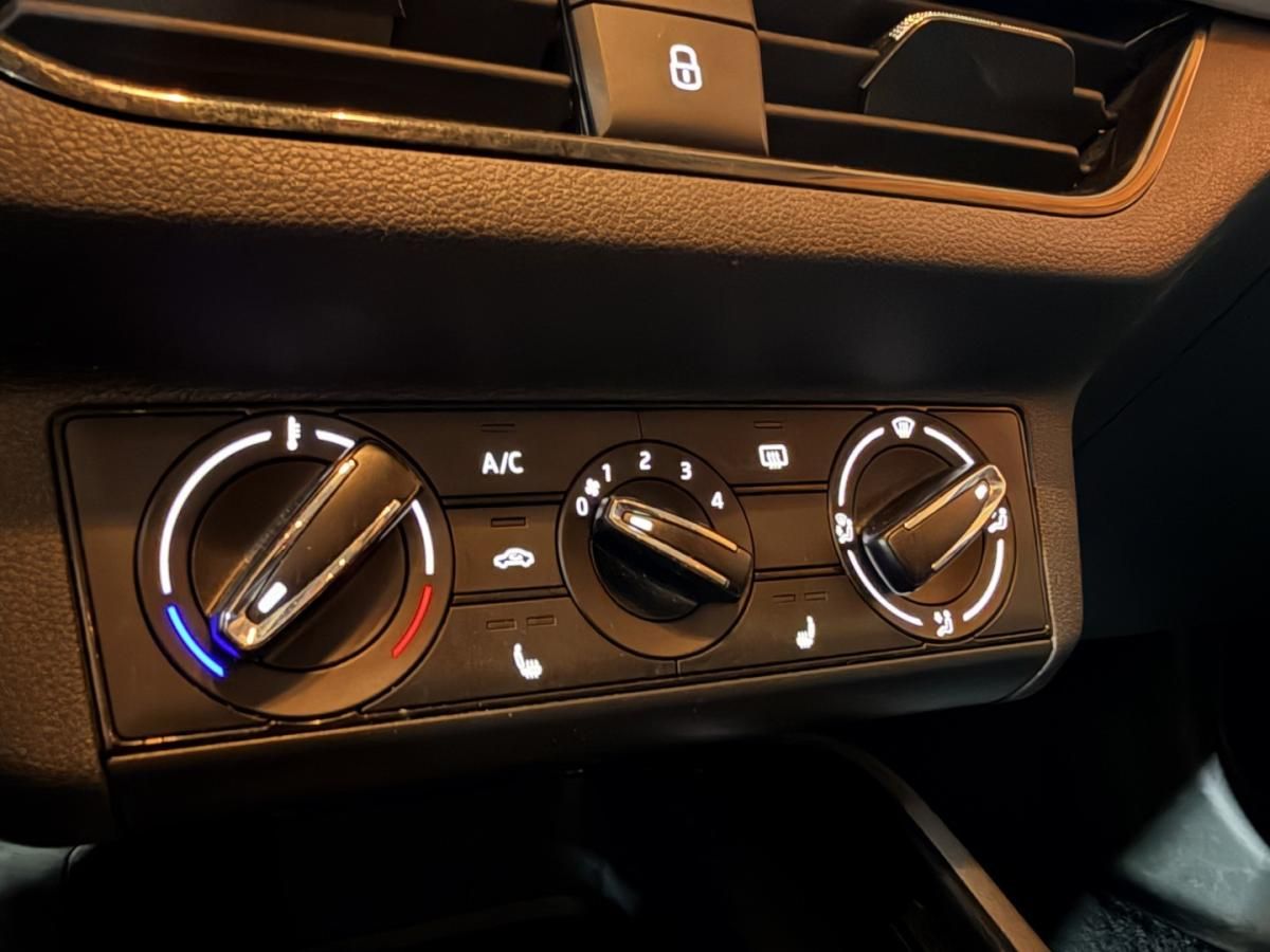 skoda-kamiq-2023-gasolina-999cc