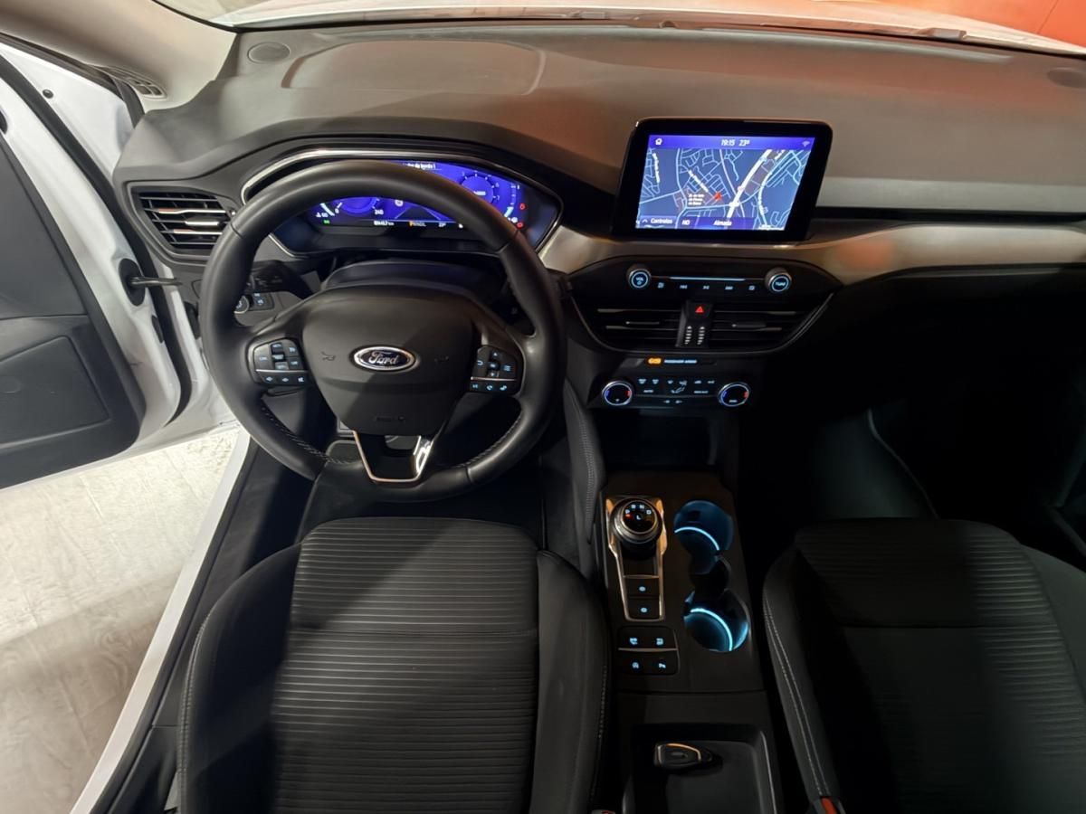 ford-focus-2022-gasolina-998cc