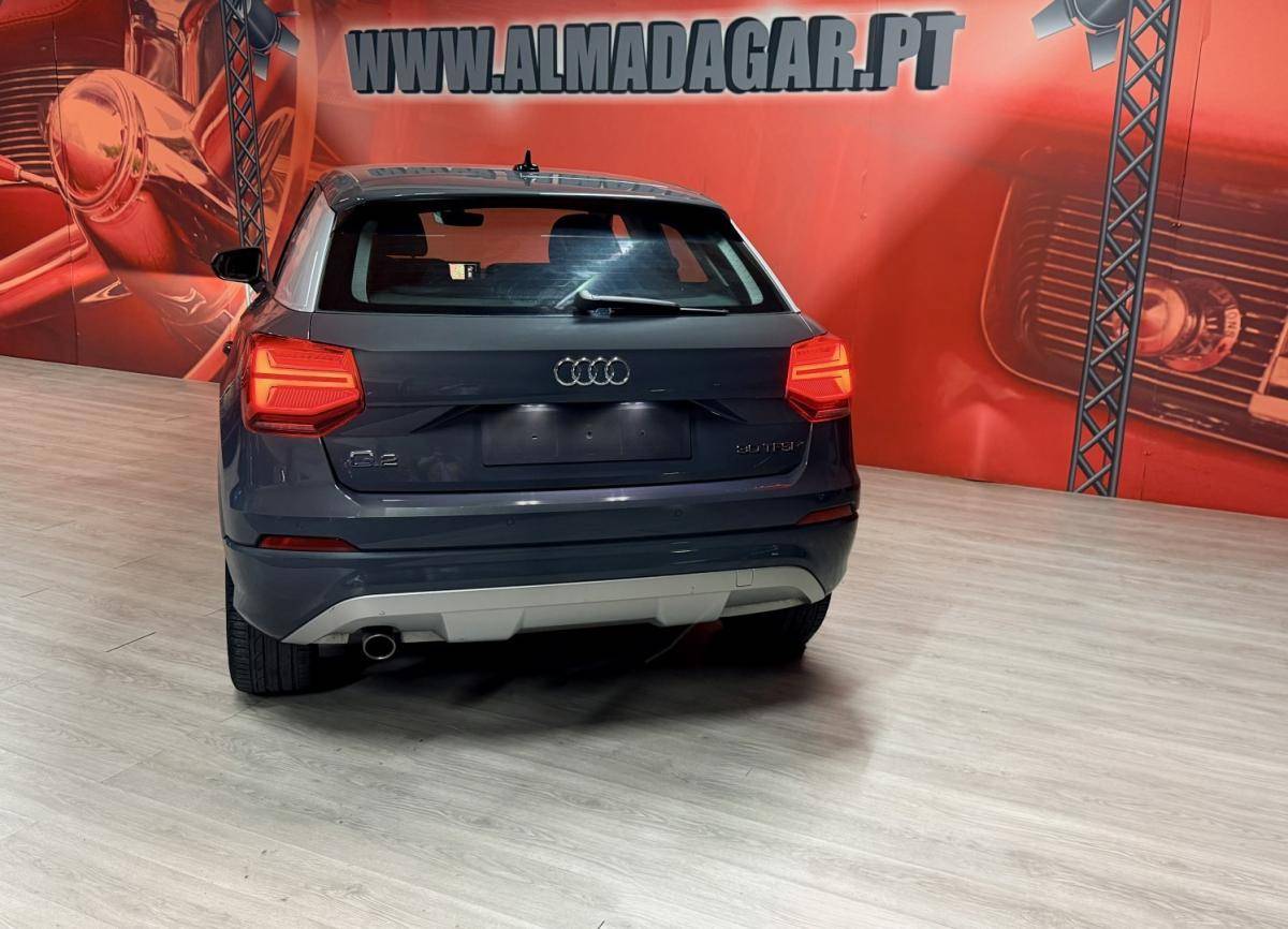 audi-q2-2019-gasolina-999cc