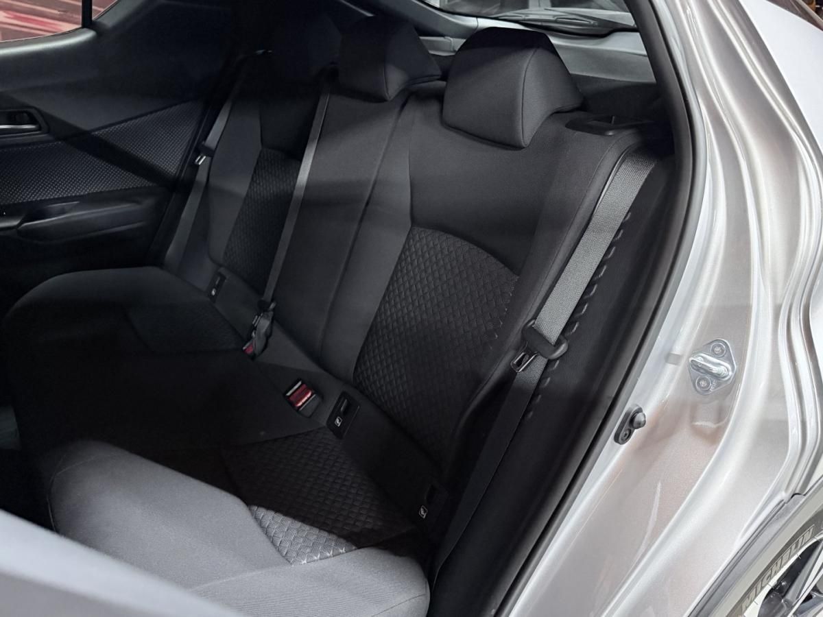 toyota-c-hr-2023-hibrido-1798cc