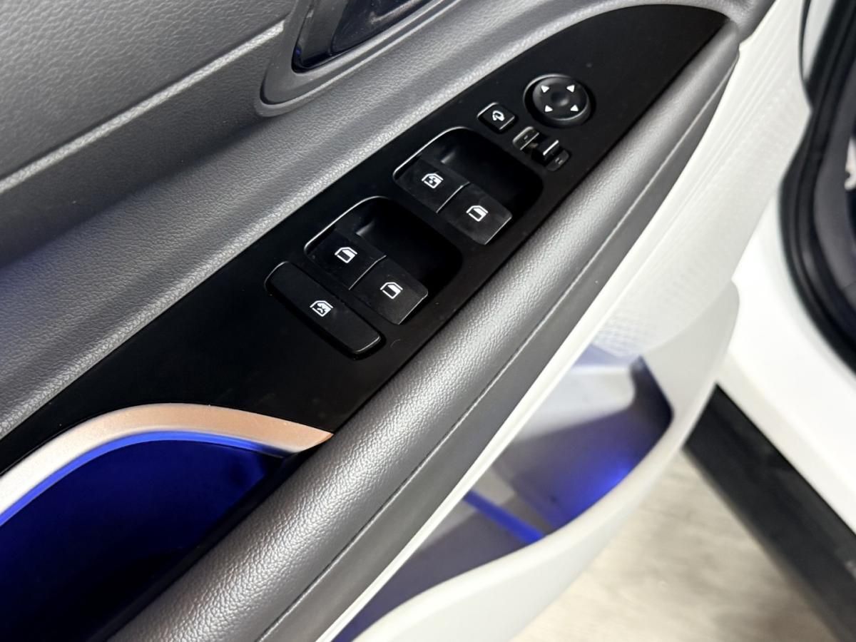 hyundai-bayon-2023-gasolina-998cc