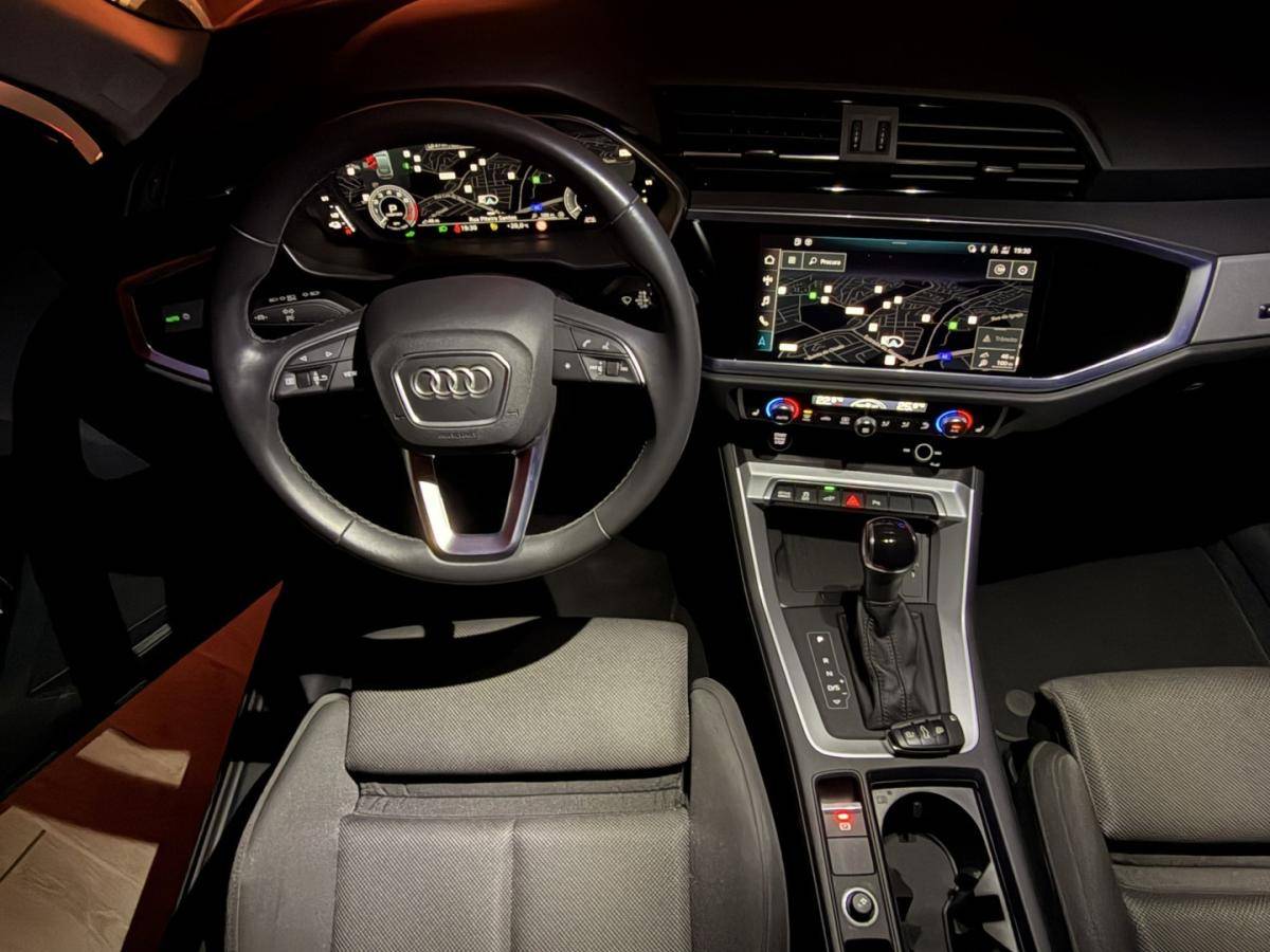 audi-q3-2022-hibrido-1395cc