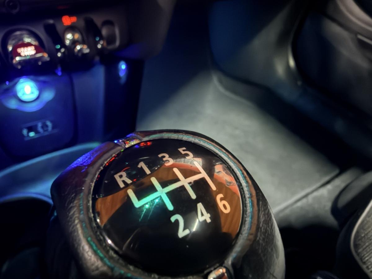 mini-cooper-2017-gasolina-1499cc