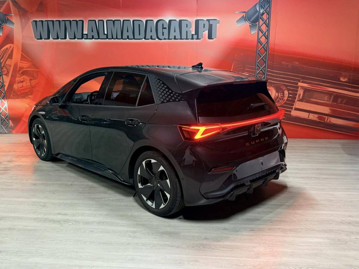 cupra-born-2023-eletrico-0cc