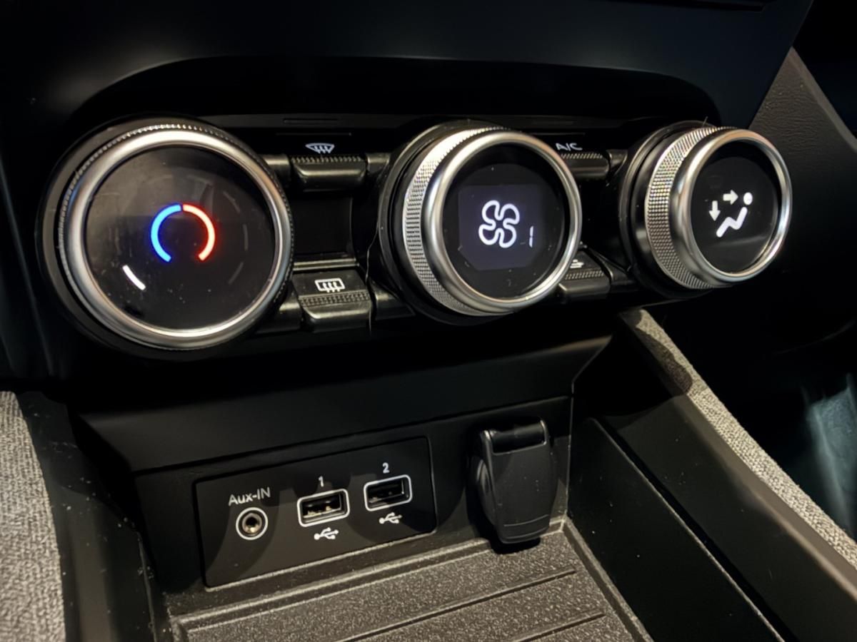 renault-zoe-2022-eletrico-0cc