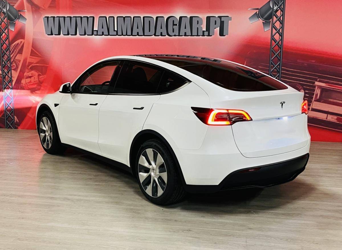 tesla-model-y-2023-eletrico-0cc