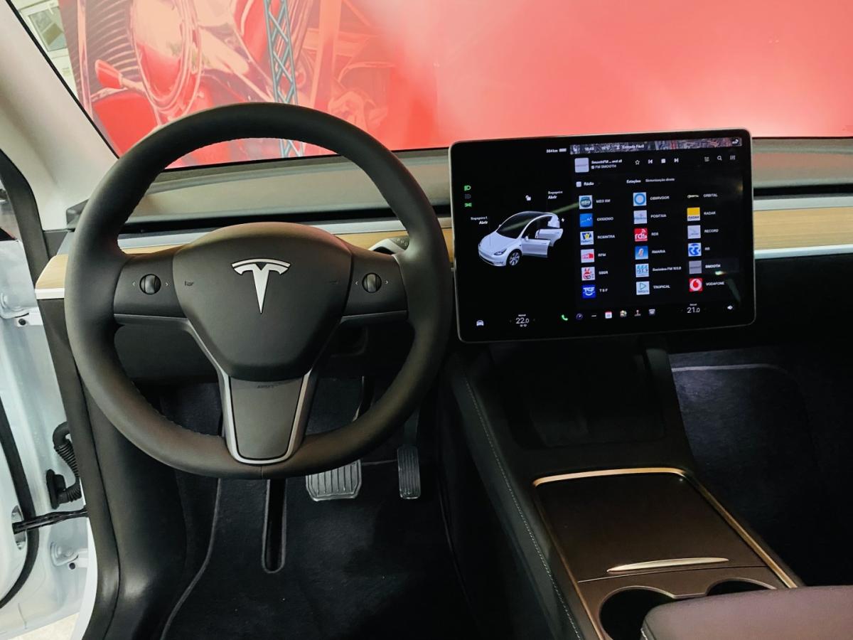 tesla-model-y-2023-eletrico-0cc