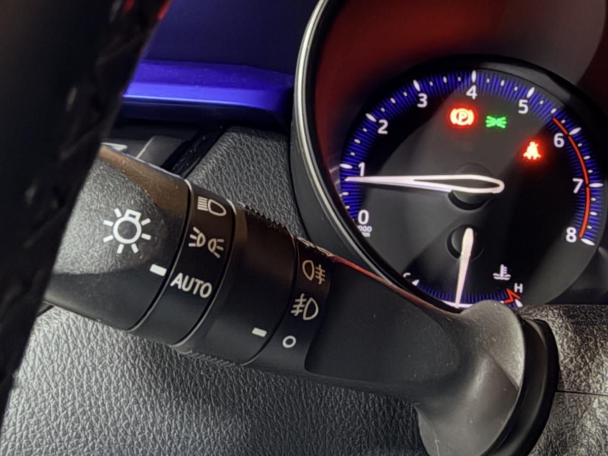 toyota-c-hr-2018-gasolina-1197cc