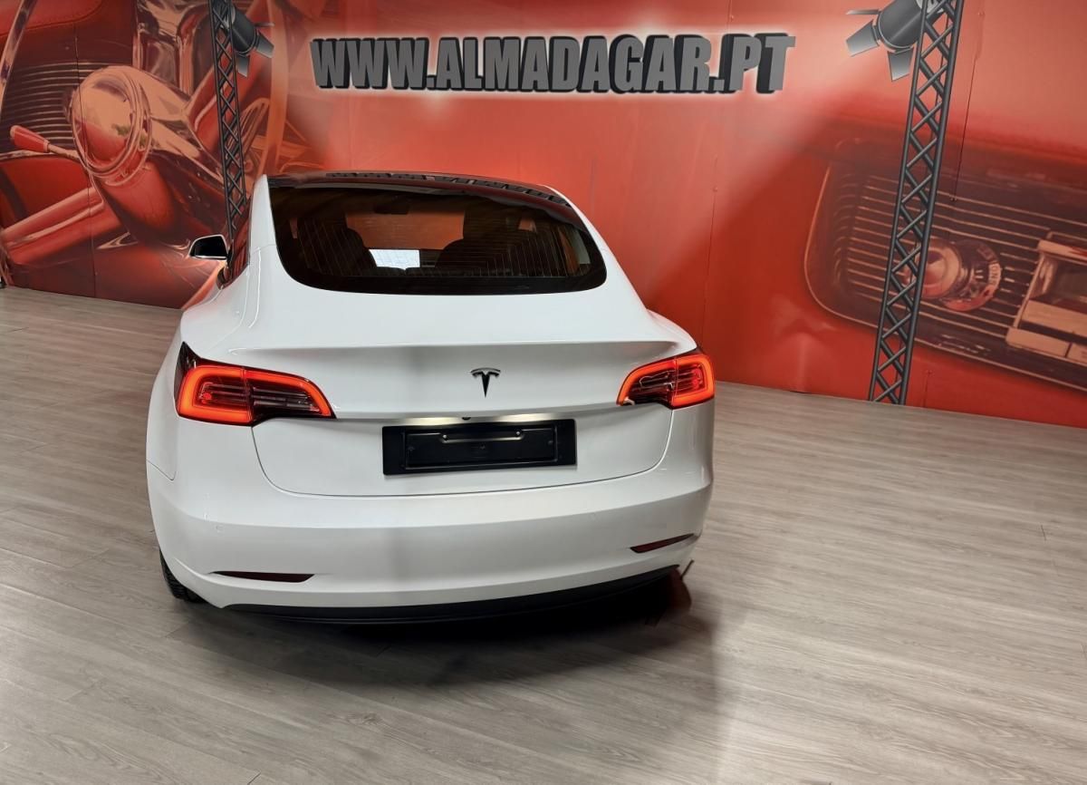 tesla-model-3-2021-eletrico-0cc