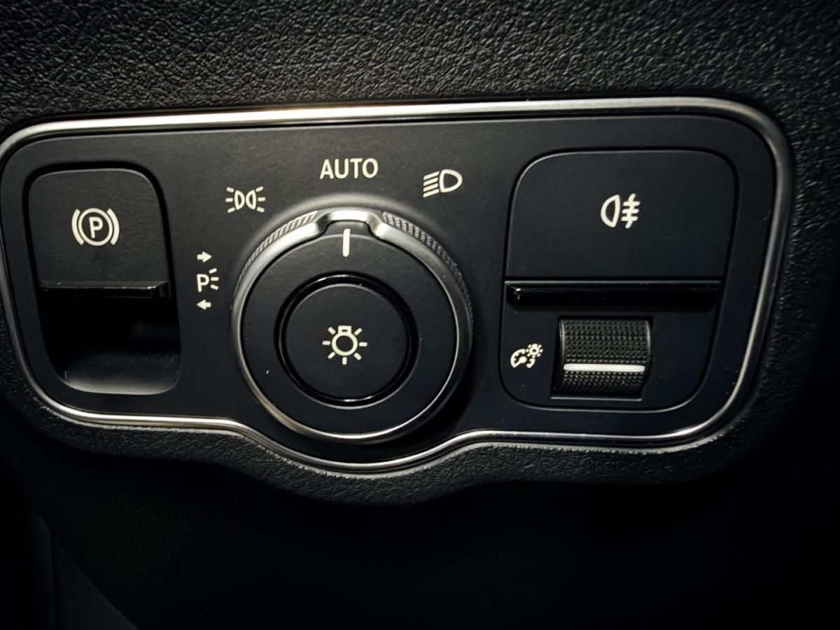 mercedes-benz-gla-2022-gasolina-1332cc