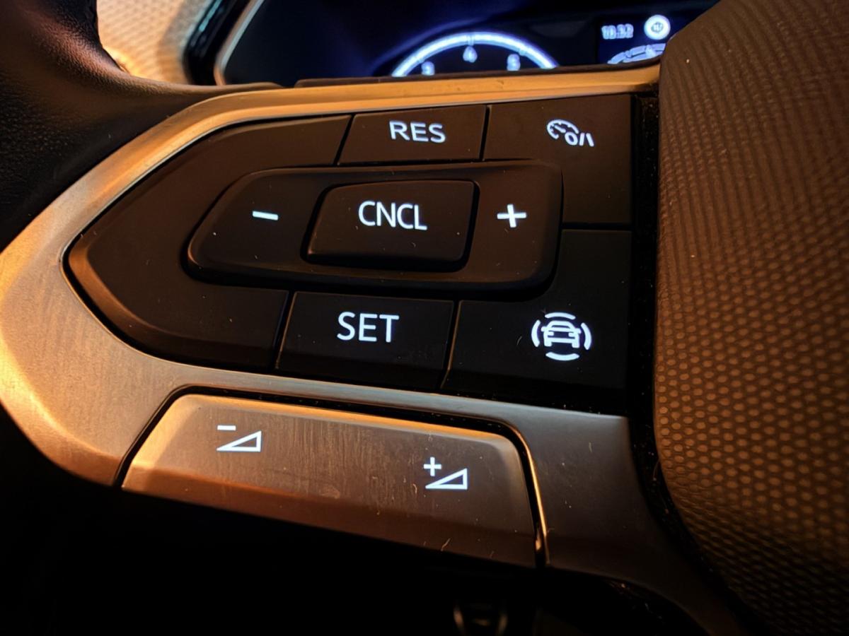 volkswagen-t-cross-2023-gasolina-999cc