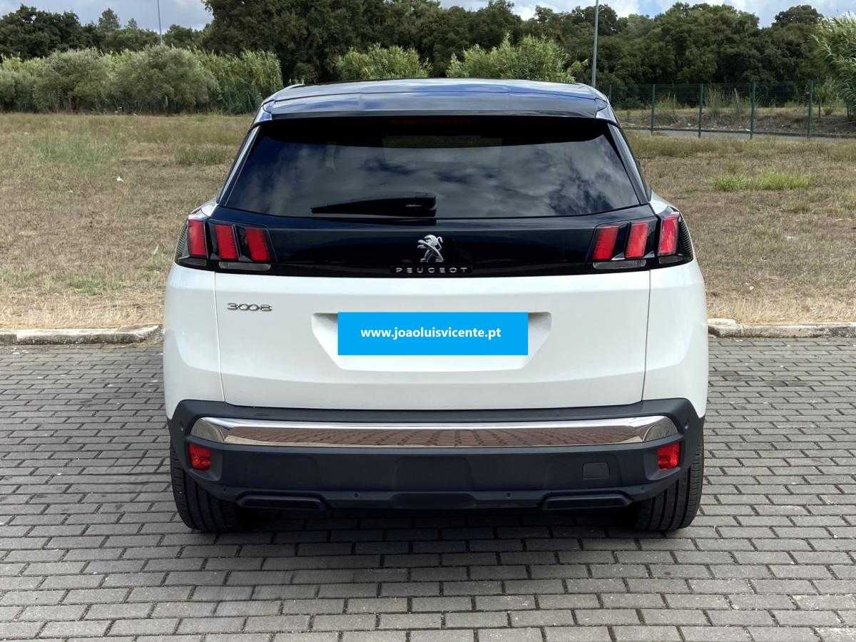 peugeot-3008-2023-diesel-1499cc