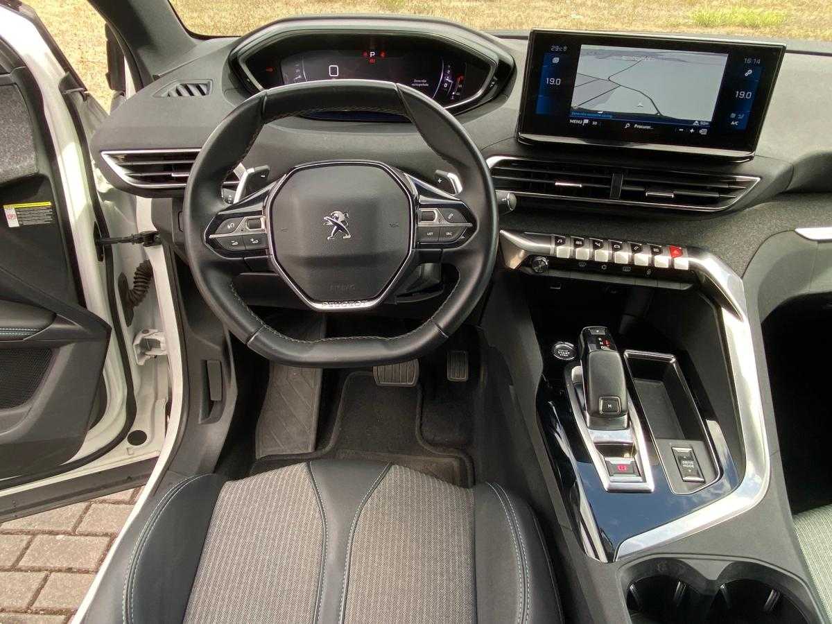peugeot-3008-2023-diesel-1499cc