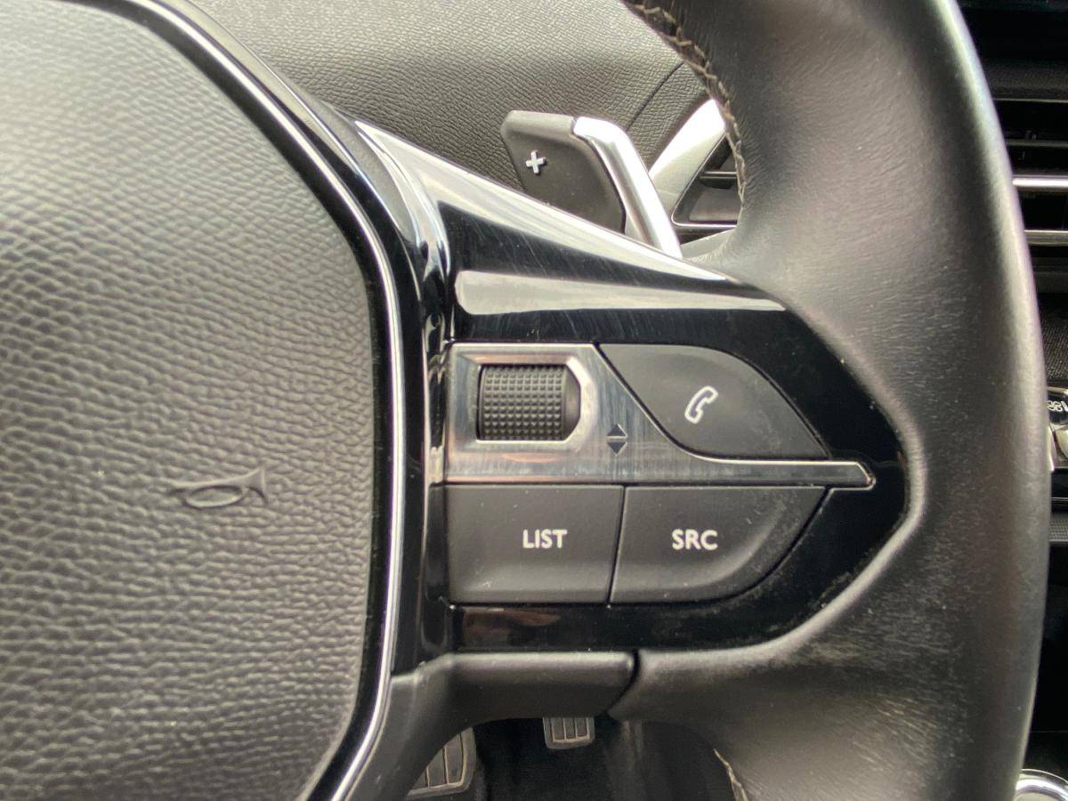 peugeot-3008-2023-diesel-1499cc