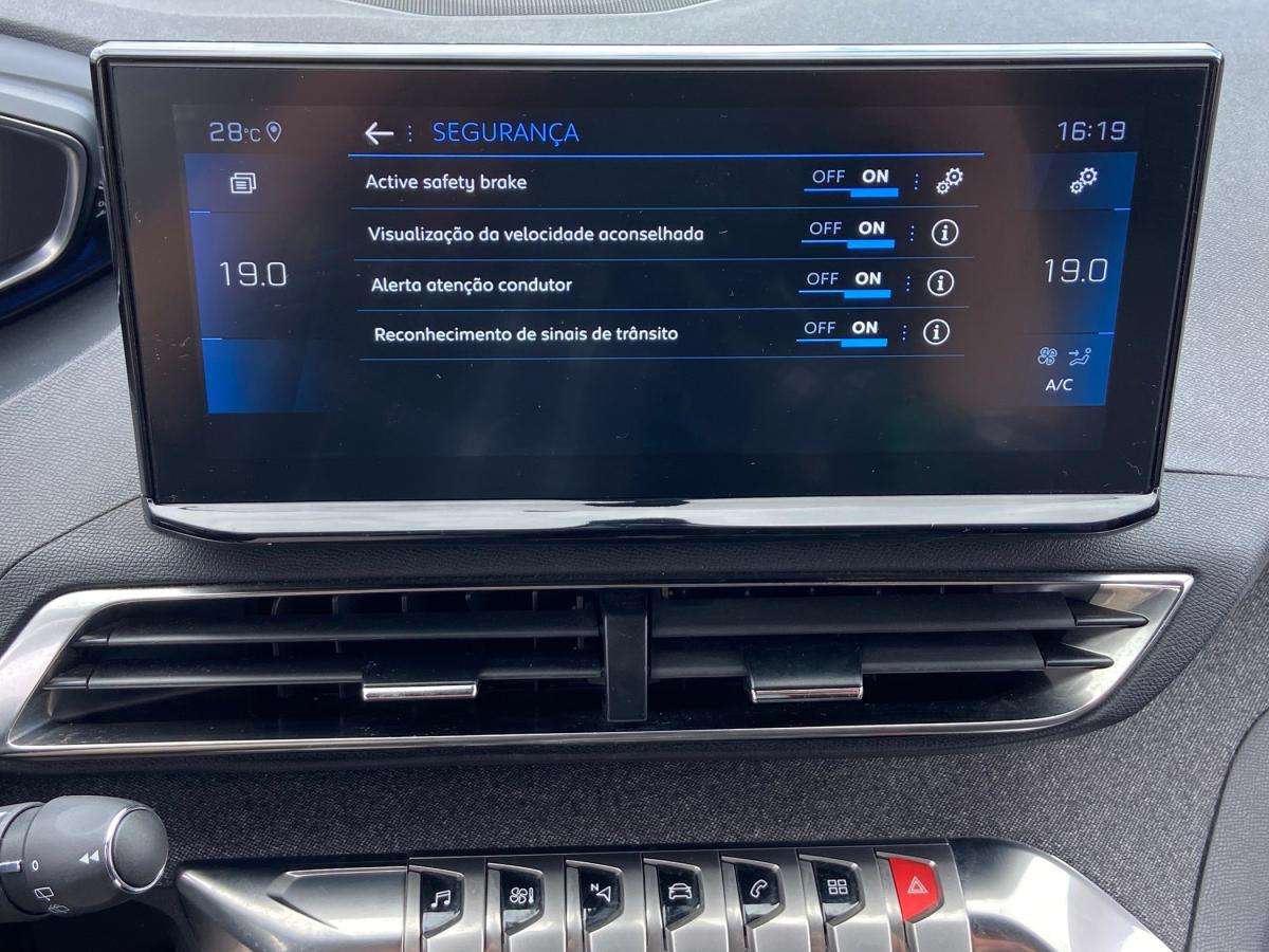 peugeot-3008-2023-diesel-1499cc