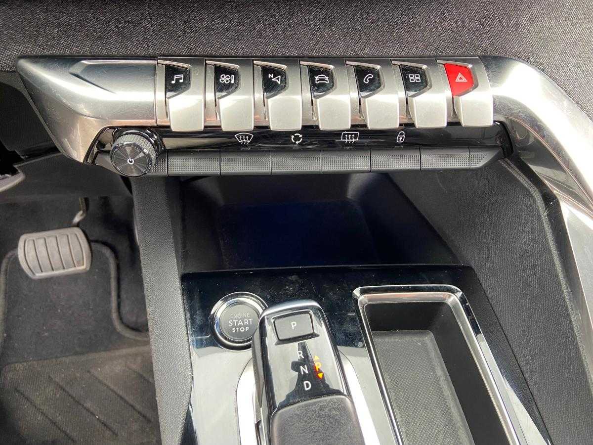 peugeot-3008-2023-diesel-1499cc
