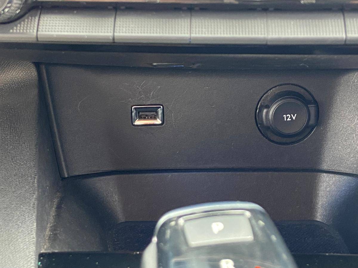 peugeot-3008-2023-diesel-1499cc