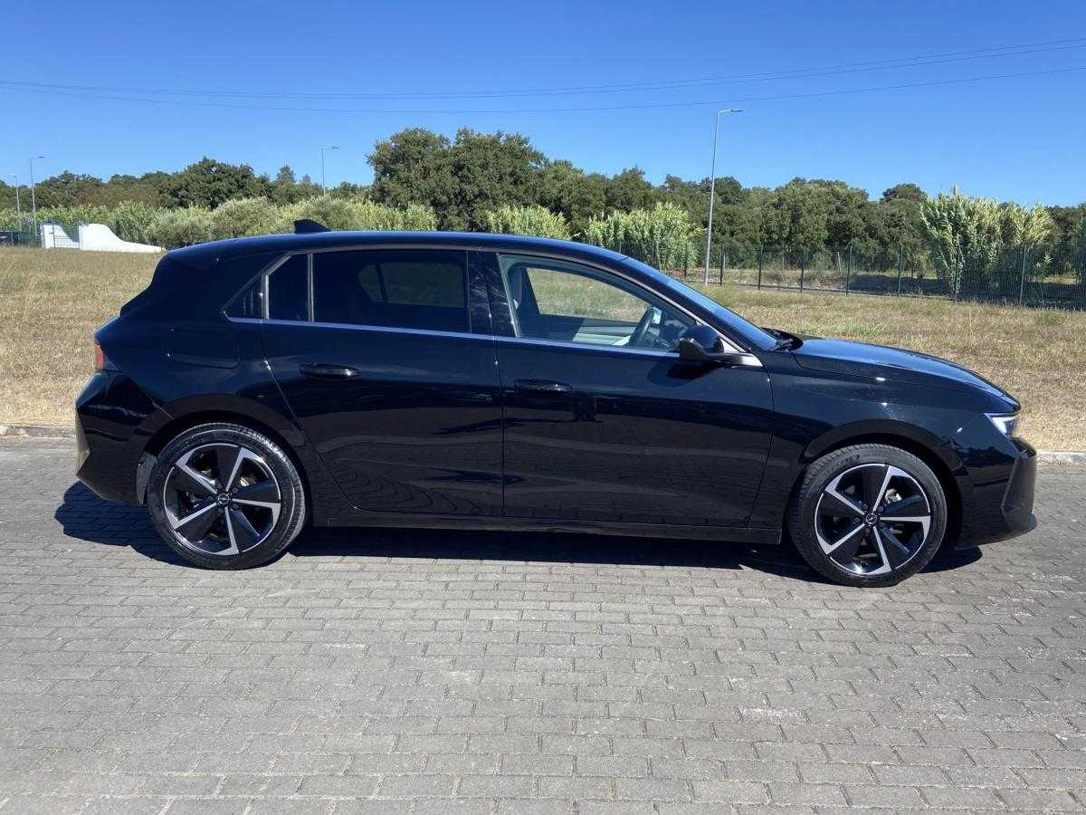 opel-astra-2023-gasolina-1199cc