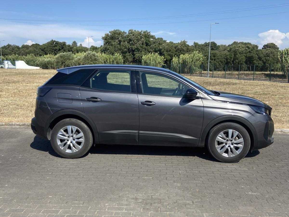 peugeot-3008-2022-diesel-1499cc