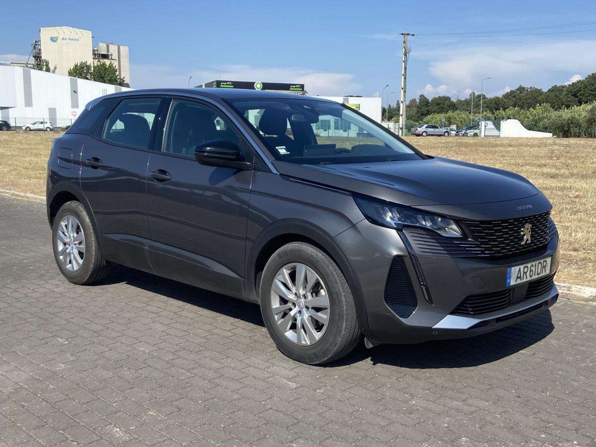 peugeot-3008-2022-diesel-1499cc