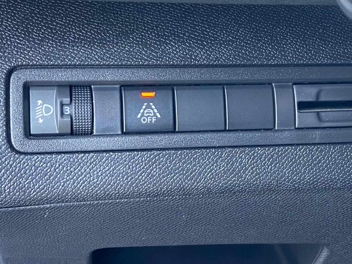 peugeot-3008-2022-diesel-1499cc