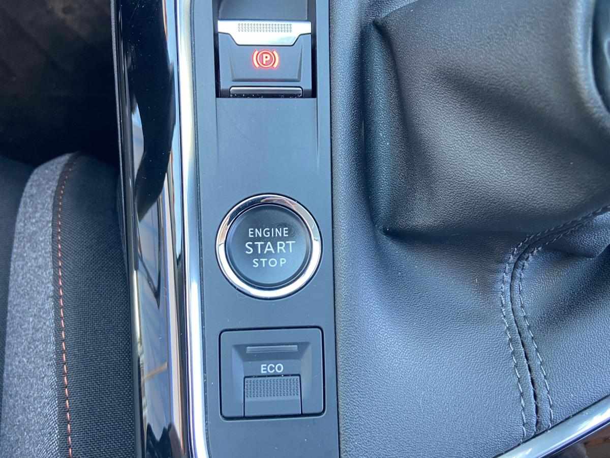 peugeot-3008-2022-diesel-1499cc