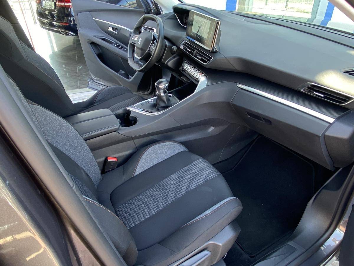 peugeot-3008-2022-diesel-1499cc