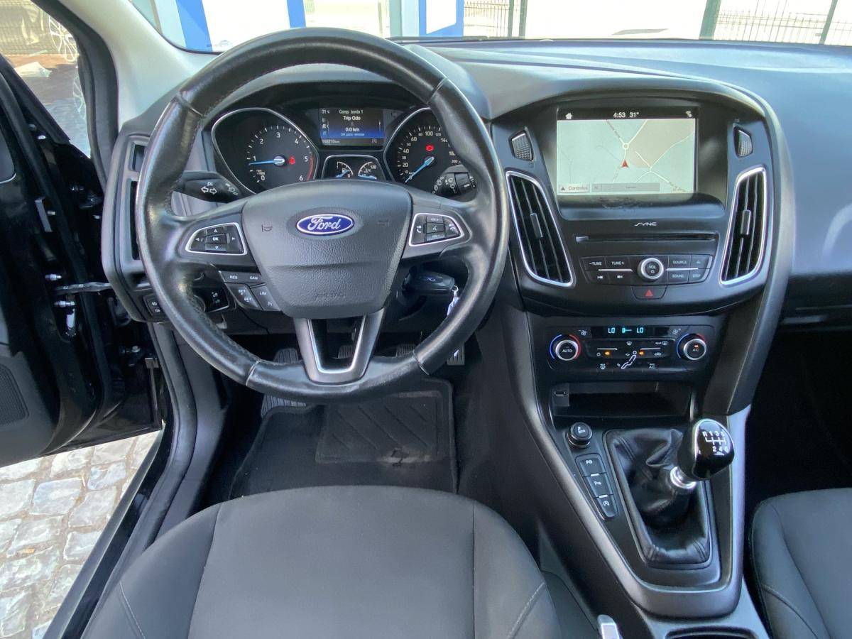 ford-focus-sw-2018-diesel-1499cc