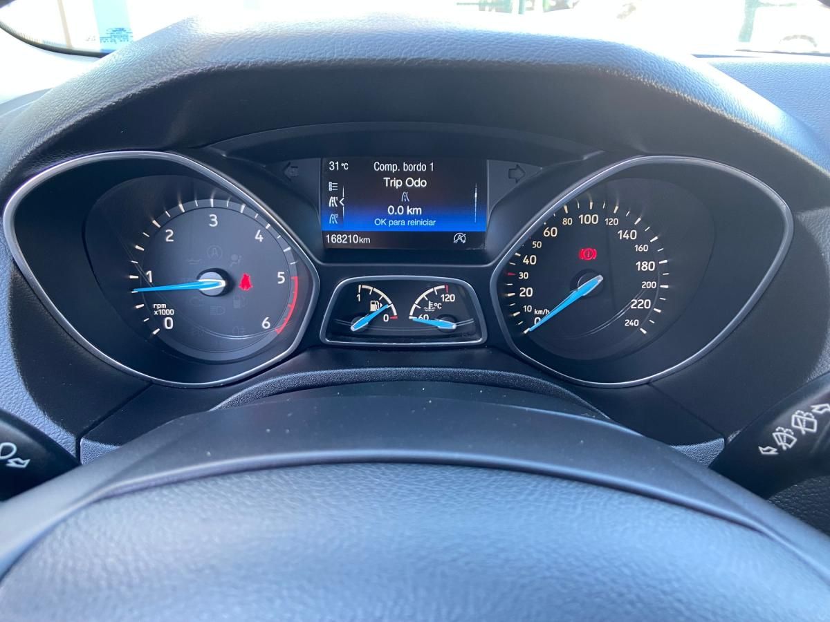 ford-focus-sw-2018-diesel-1499cc