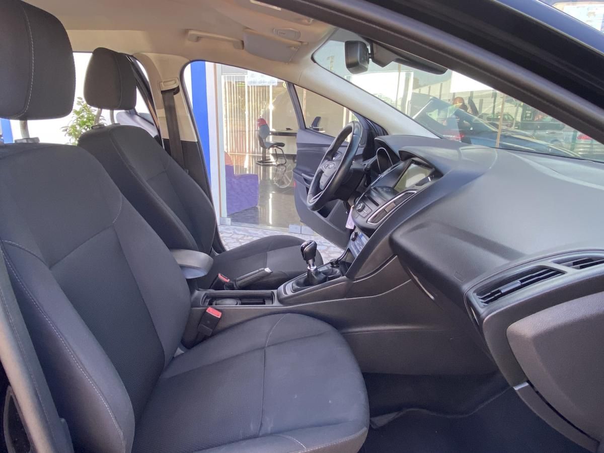 ford-focus-sw-2018-diesel-1499cc