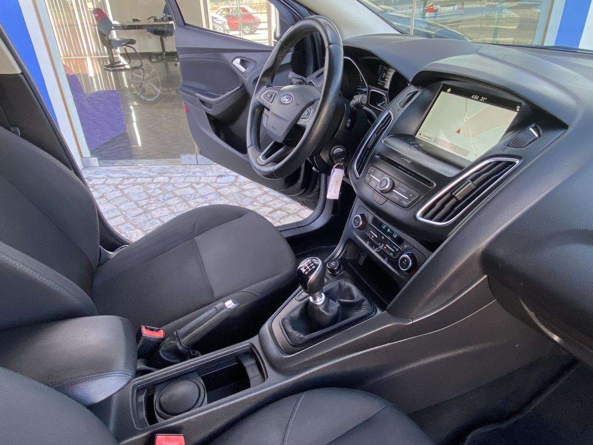 ford-focus-sw-2018-diesel-1499cc