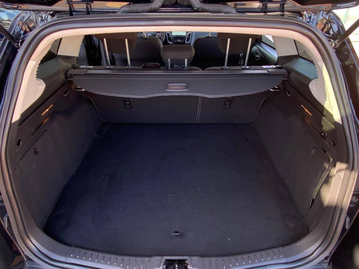 ford-focus-sw-2018-diesel-1499cc