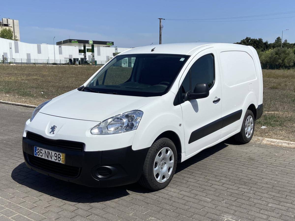 peugeot-partner-2013-diesel-1560cc