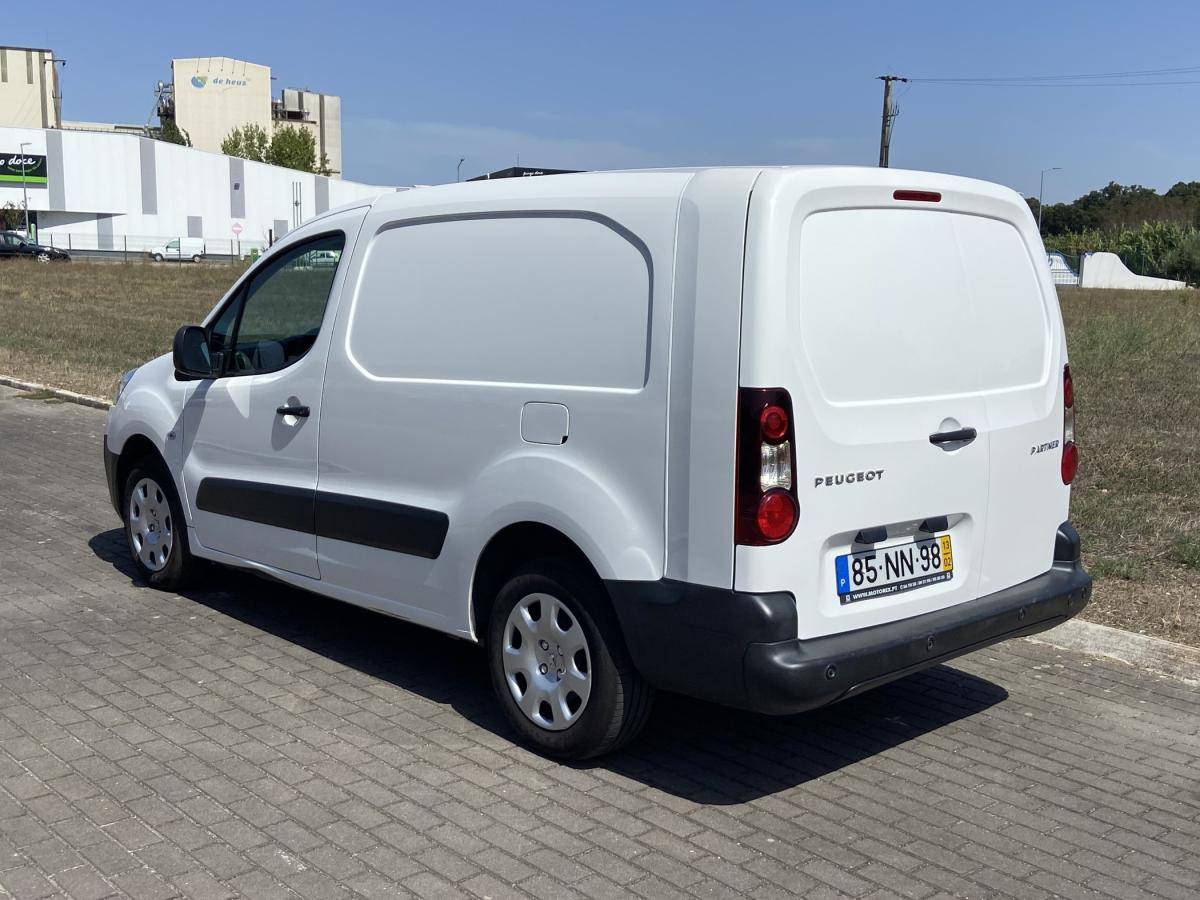 peugeot-partner-2013-diesel-1560cc